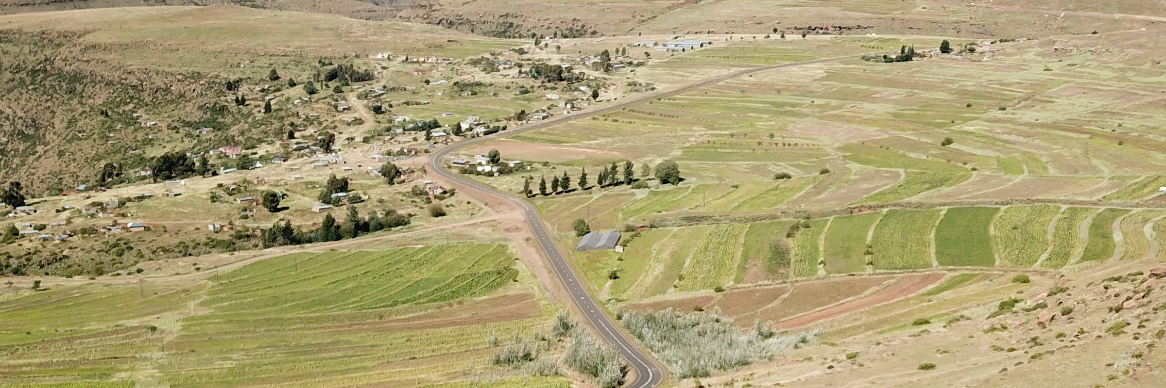 Sehlabathebe, Lesotho Ha Mpiti to Sehlabathebe Road (91 km)