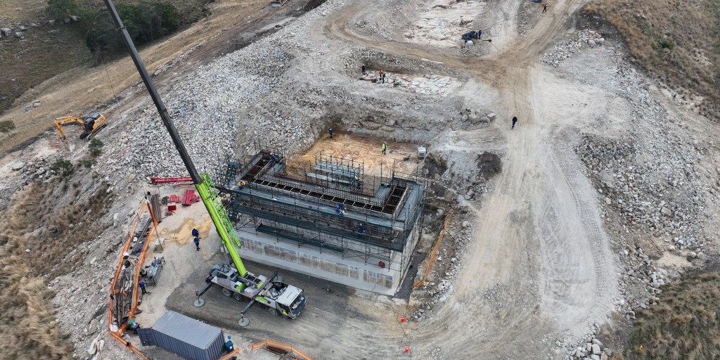 Abutment works where the Mtentu Bridge deck will tie into the approach roads, ensuring a seamless structural transition. 